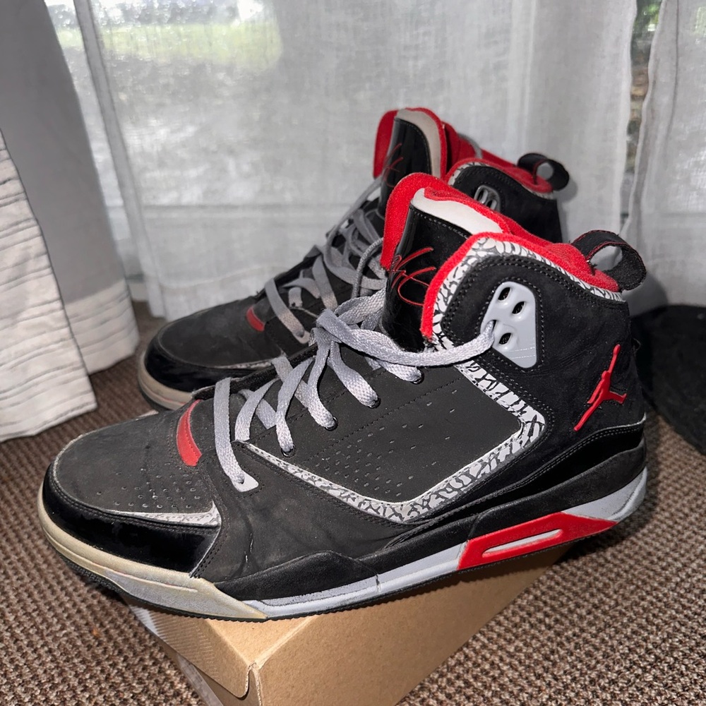 Men’s Air Jordan SC-2 GS 'Black Varsity Red' || Size 11